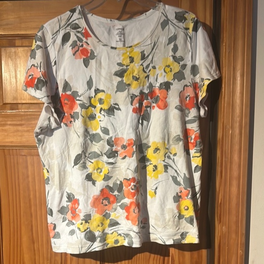 Croft & Barrow Gray and White Boxy Blouse